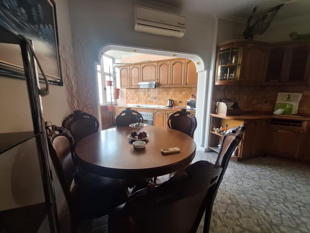 Apartment 2+1, Don Bosko!