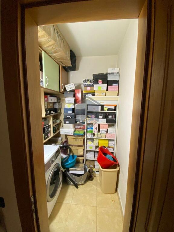 Shitet super apartament te Ish-Rajoni – Pallat i ri, me ashensor dhe administrim 24/7