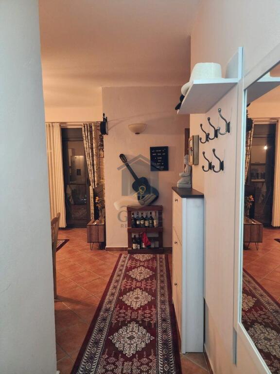 We have for sale a super 2+1 Apartment near the "Bajram Curri" School at the Beach
