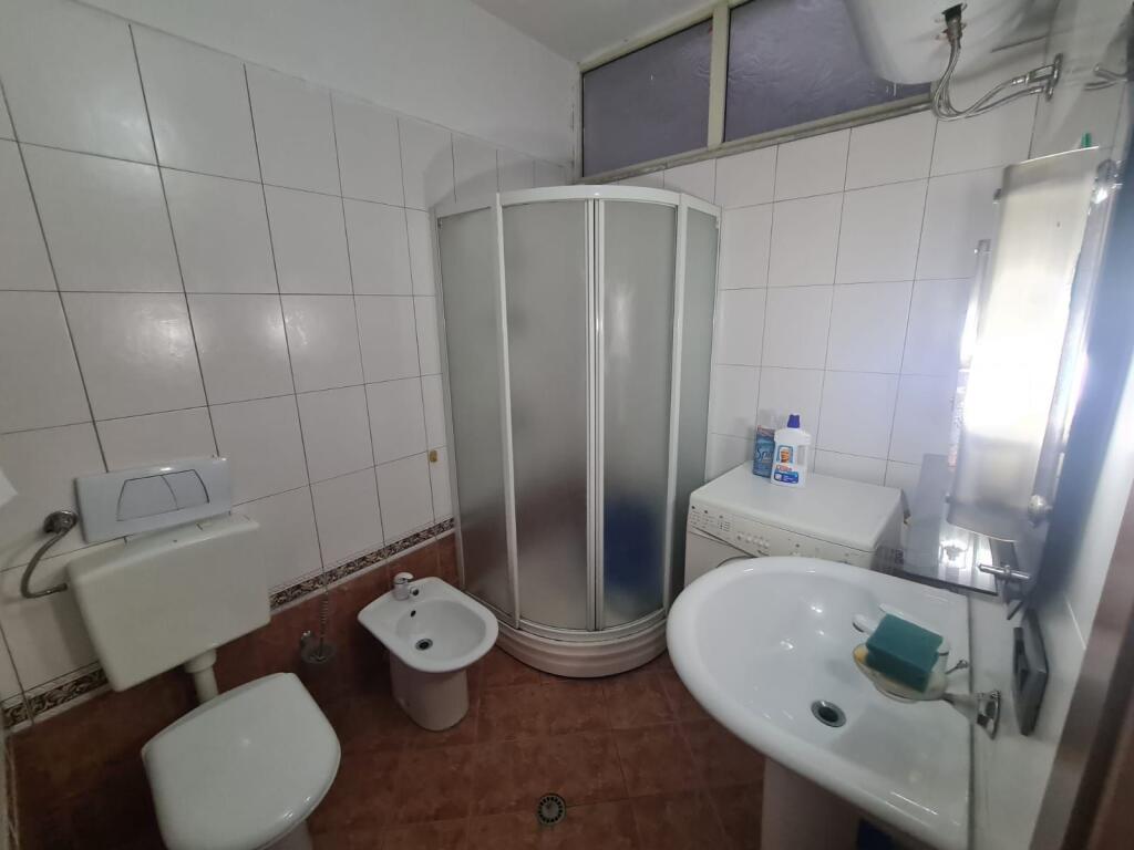 Shitet, Apartament 1+1+2 Ballkone, Plazh Iliria Durres