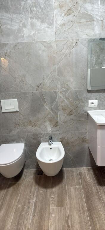 Zogu i zi, apartament 1+1 i pabanuar me pare 70,000 leke