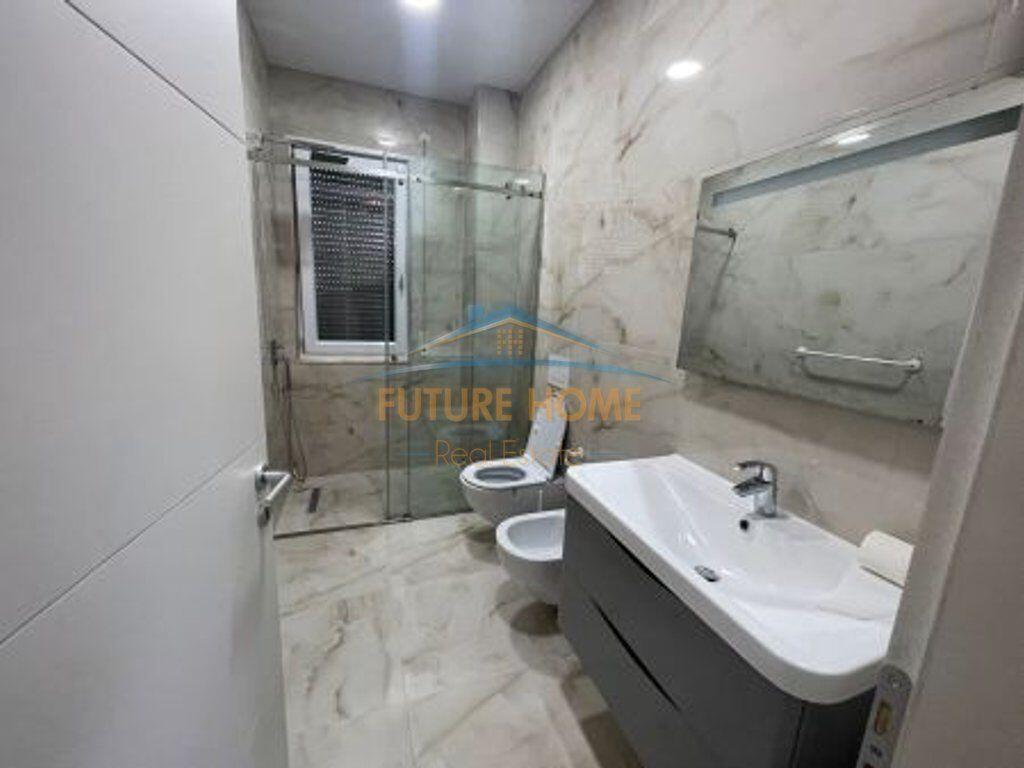 Affitto,Appartamento 2+1+Posto Auto,Giardino Botanico,Tirana