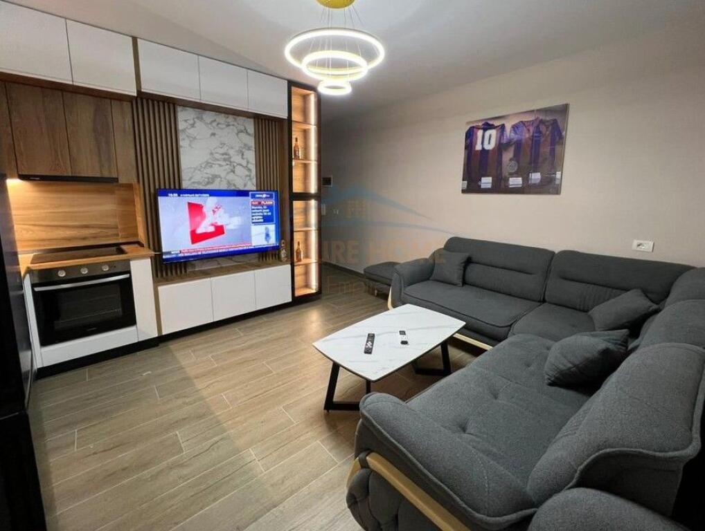 Affitto, Appartamento 1+1, Fresk, Tirana.