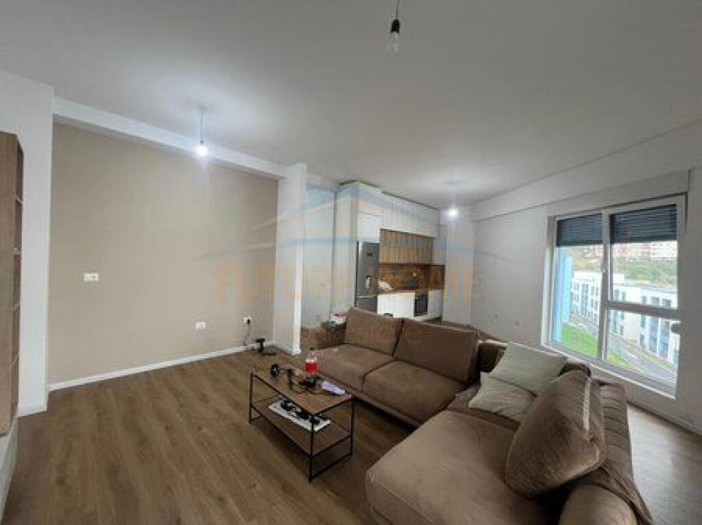 Qera, Apartament 2+1+Post Parkimi, Fresku, Tirane