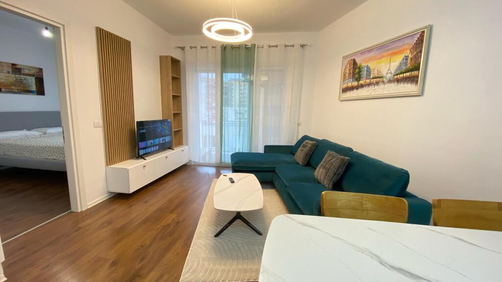 Apartment 1+1 for rent in the Center!
