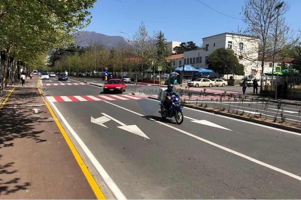 Shitje biznesi - Për Shitje - Shkolla e Bashkuar, Tiranë(ID: 530291018-1010)