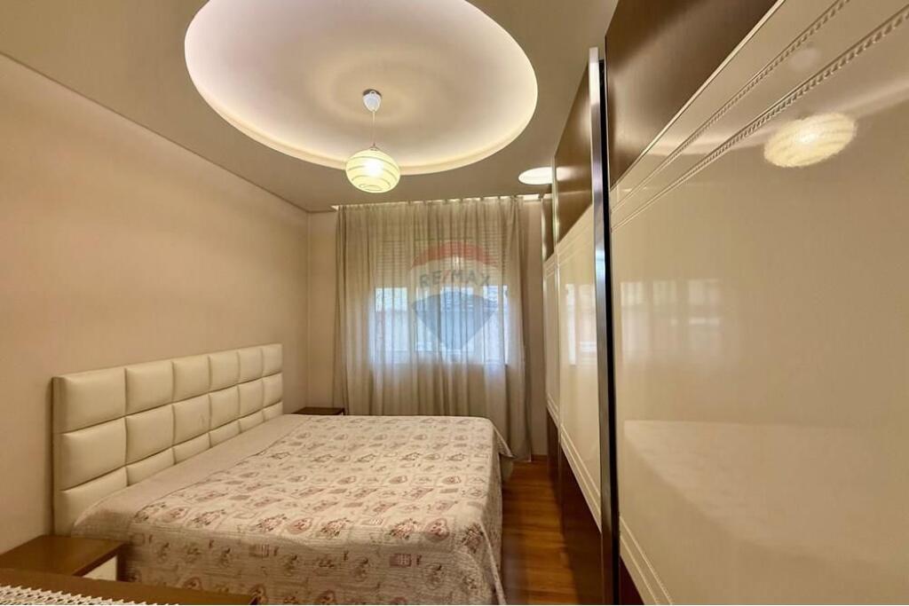 APARTMENT 1+1 FOR RENT NEAR PARTIZANI HIGH SCHOOL !
