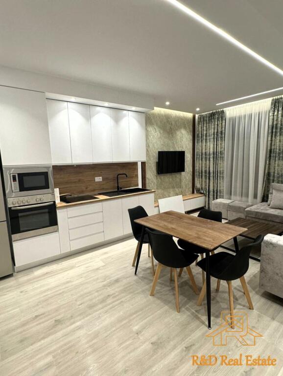 Casa in Affitto – Zogu i Zi, dietro Tirana Bank