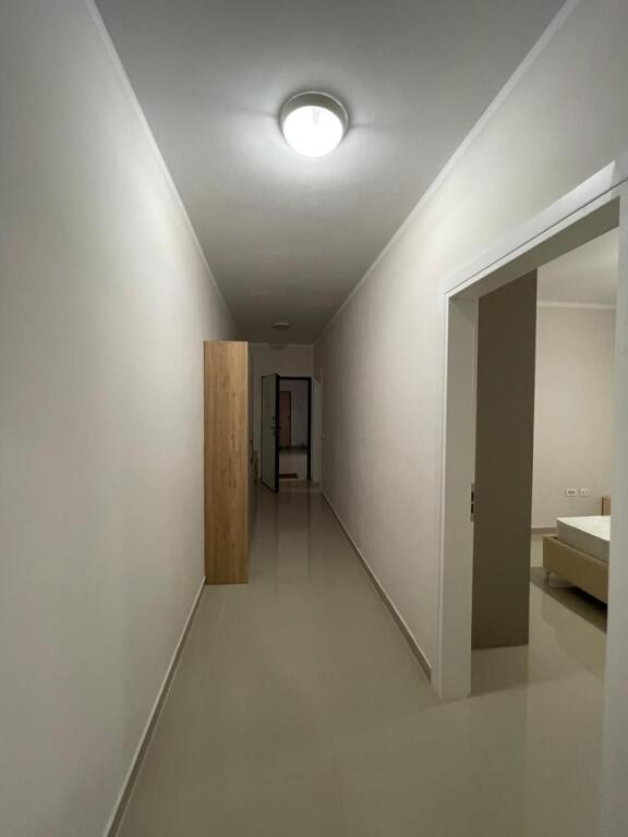 🏡 **Jepet me qira Apartament 2+1 – Ish-Dogana**