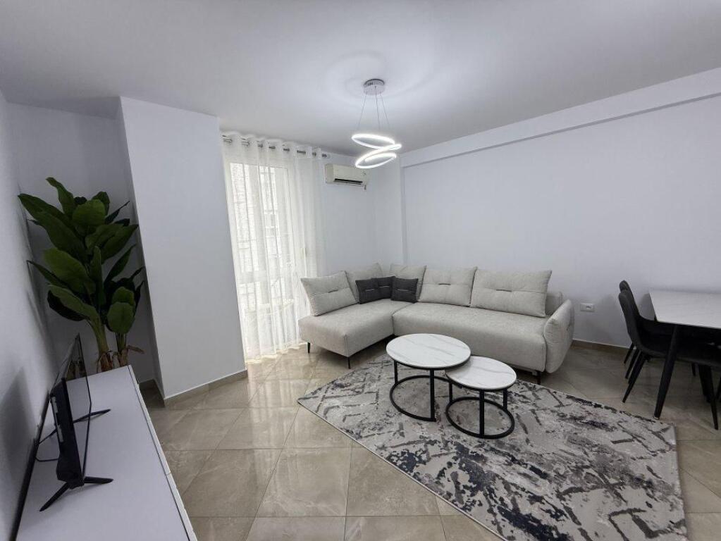 APARTMENT FOR RENT 2+1 BARRIKADAVE STREET 1,000 EURO