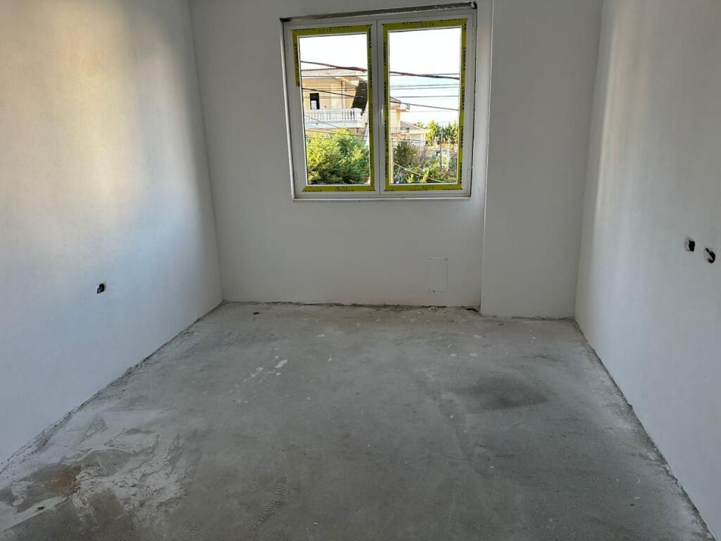Business premises for rent