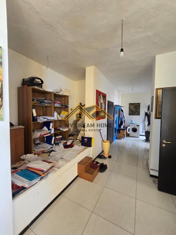 IN VENDITA APPARTAMENTO 2+1+2+VERANDA CON PISCINA ALLO SCoglio DI KAVAJES!!