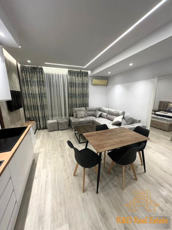 Casa in Affitto – Zogu i Zi, dietro Tirana Bank