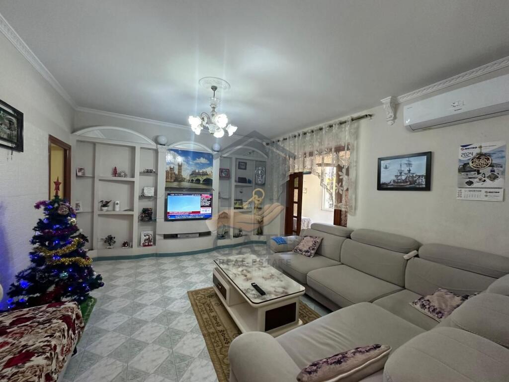 For sale, 2+1 Apartment, near "Qemal Mici" School, Durres!