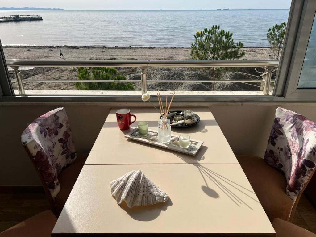 Studio for rent – Rrota e Kuqe Beach, Sea View