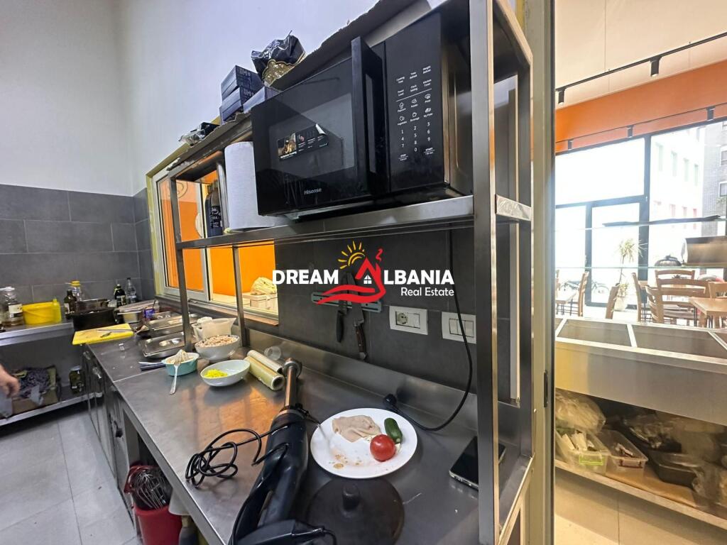 Business Bar Restaurant for sale on Dibra street near Pharmacy 10 (ID 4171614)