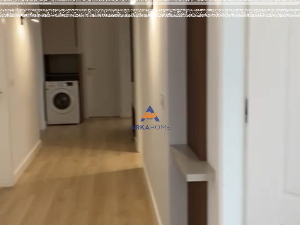 PENTHOUSE FOR SALE 198M2 "FRESK" 300,000 EURO