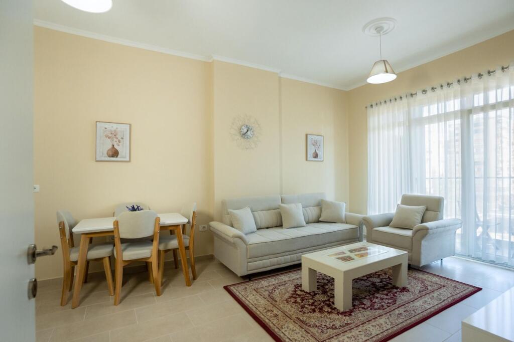 ▫️Jepet me Qira Apartament 1+1 Prane Kompleksit Square 21!