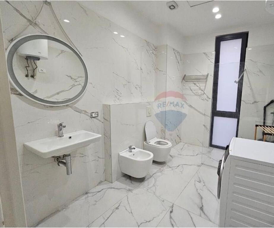 2+1 in affitto via Elbasan