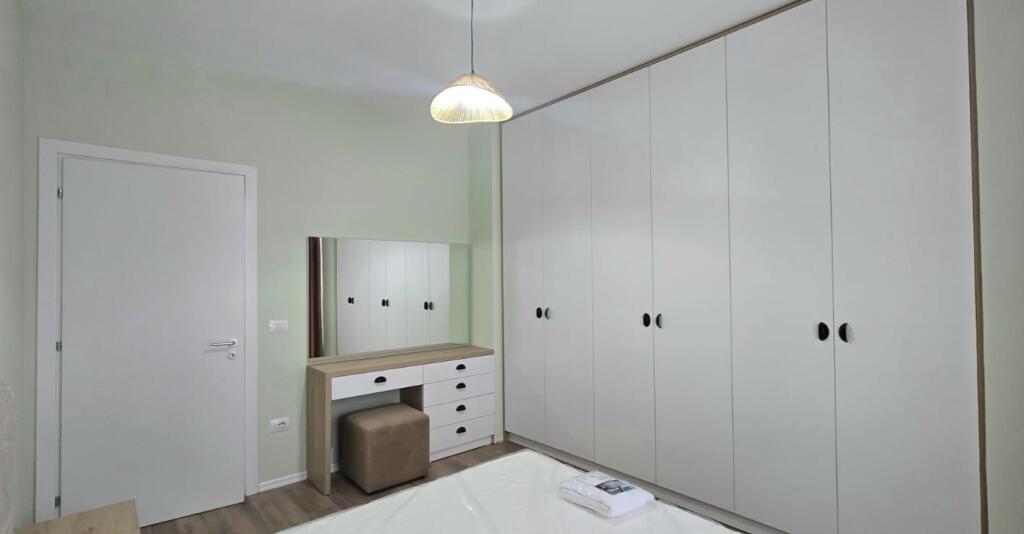 Apartment 1+1 for rent near Zogu i Zi!