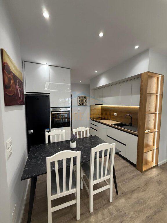 For sale, Apartment 1+1, Durres