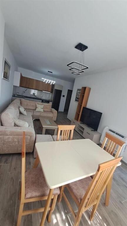 Apartment 1+1 for rent in Kamez near Shpresa Al