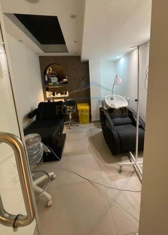 Sale, Business Premises, Durrës Road, Tirana
