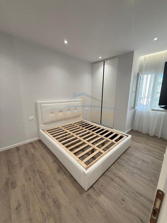 For sale, Apartment 1+1, Durres