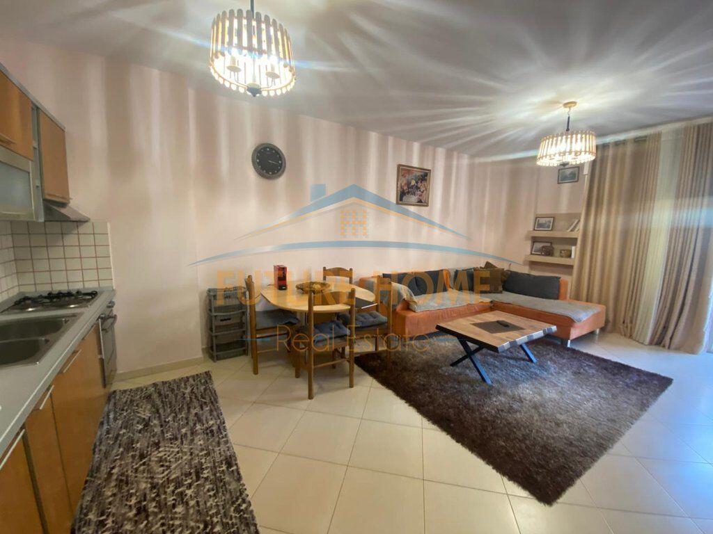 Qera, Apartament 2+1, Rruga "Hoxha Tahsim, Tiranë"