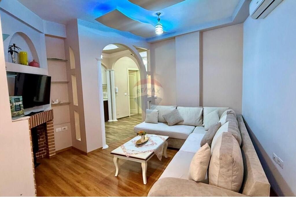 APARTMENT 1+1 FOR RENT NEAR PARTIZANI HIGH SCHOOL !