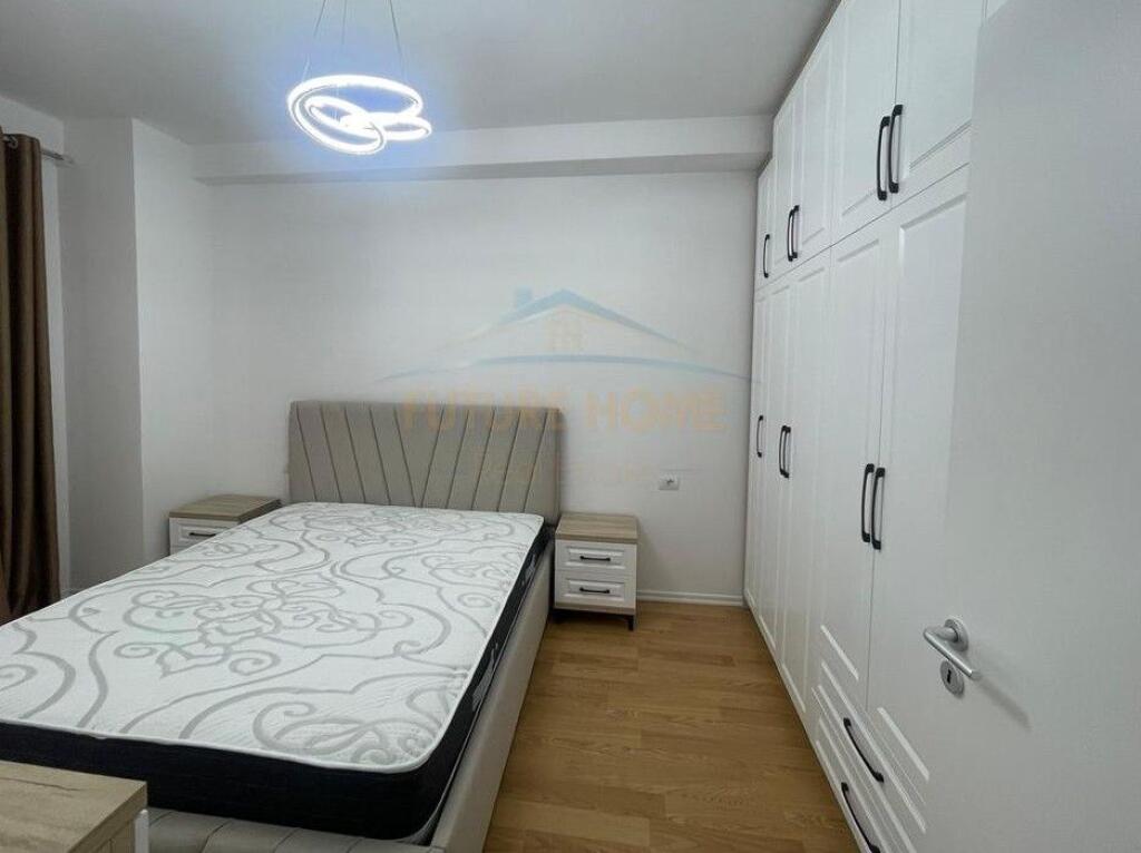 Affitto, Appartamento 1+1, Zogu i Zi, Tirana 700 €