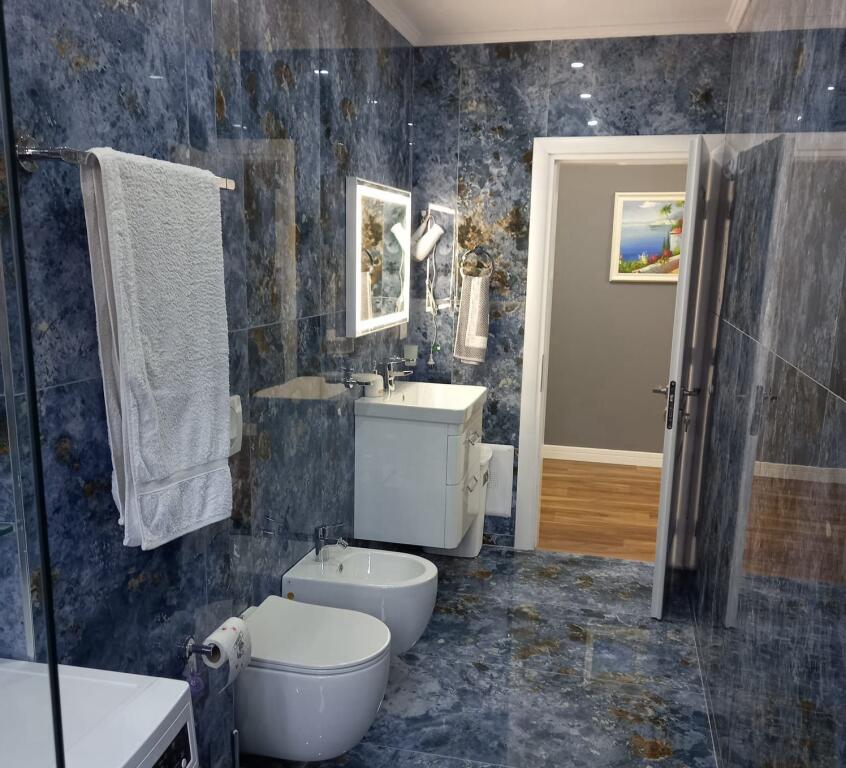 APARTAMENT ME QERA 1+1 BLLOKU 65.000 LEKE