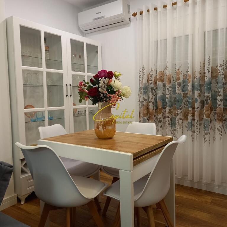 APARTMENT FOR RENT 1+1 WILLSON SQUARE 750 EURO