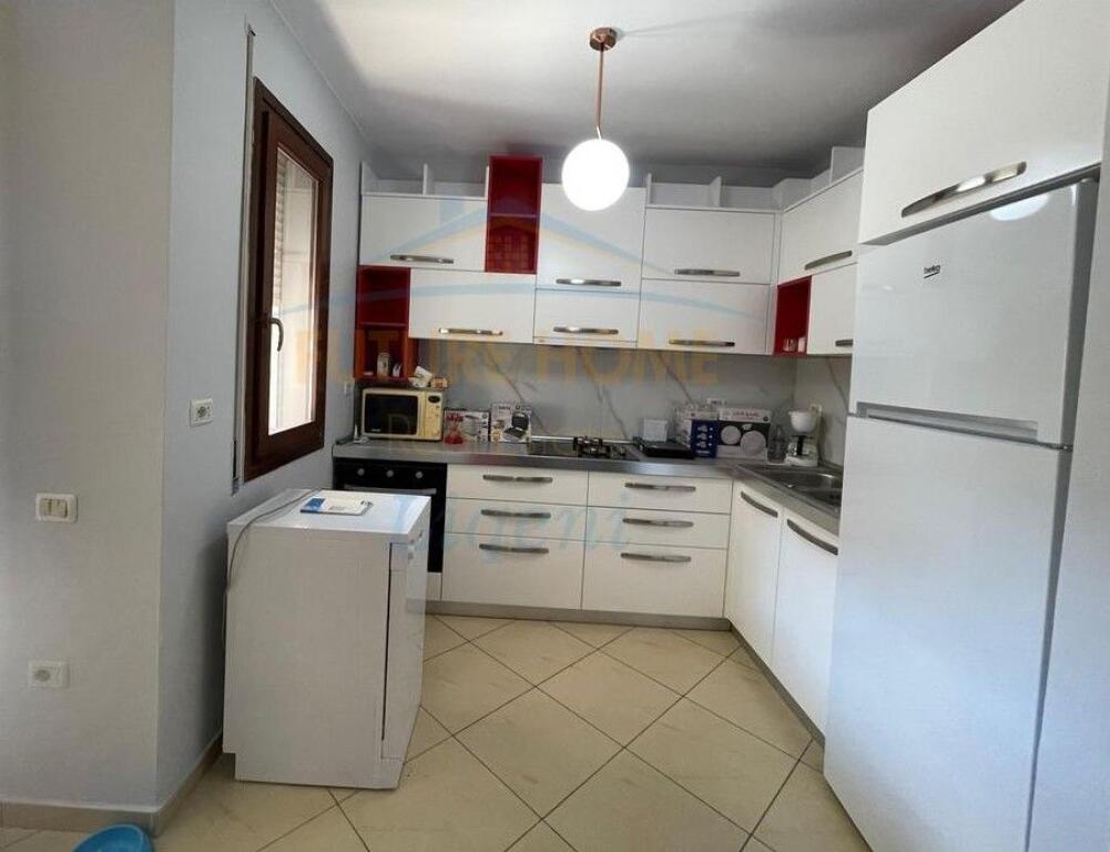 Appartamento 2+1+2+Posto Auto, Giardino Botanico, Tirana