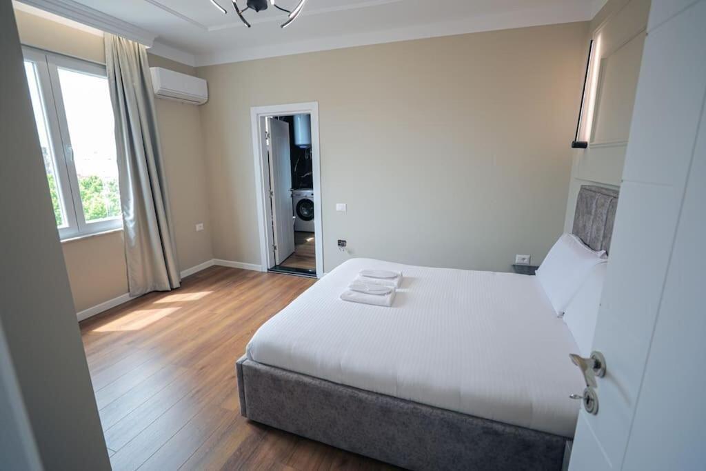 🏡 **Apartment 2+1 for rent – Former Exhibition, near Dinamo Stadium**