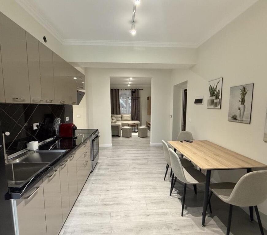 APPARTAMENTO IN AFFITTO 2+1 BLOK 85.000 LEKE