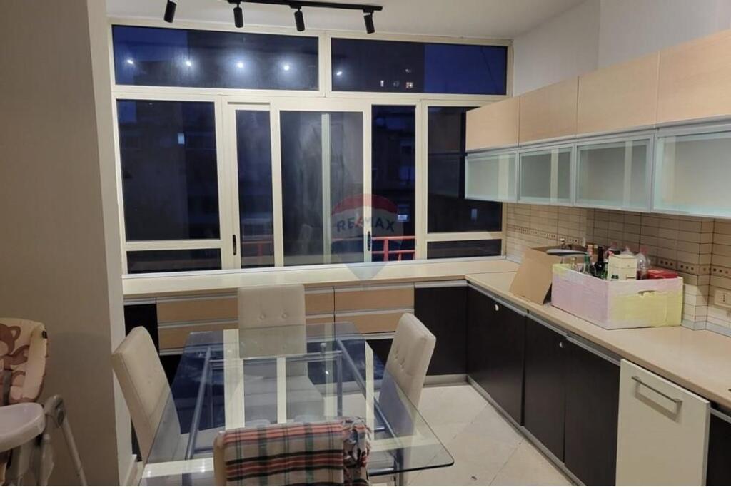 Apartament më Qira te Rruga e Kosovarëve,