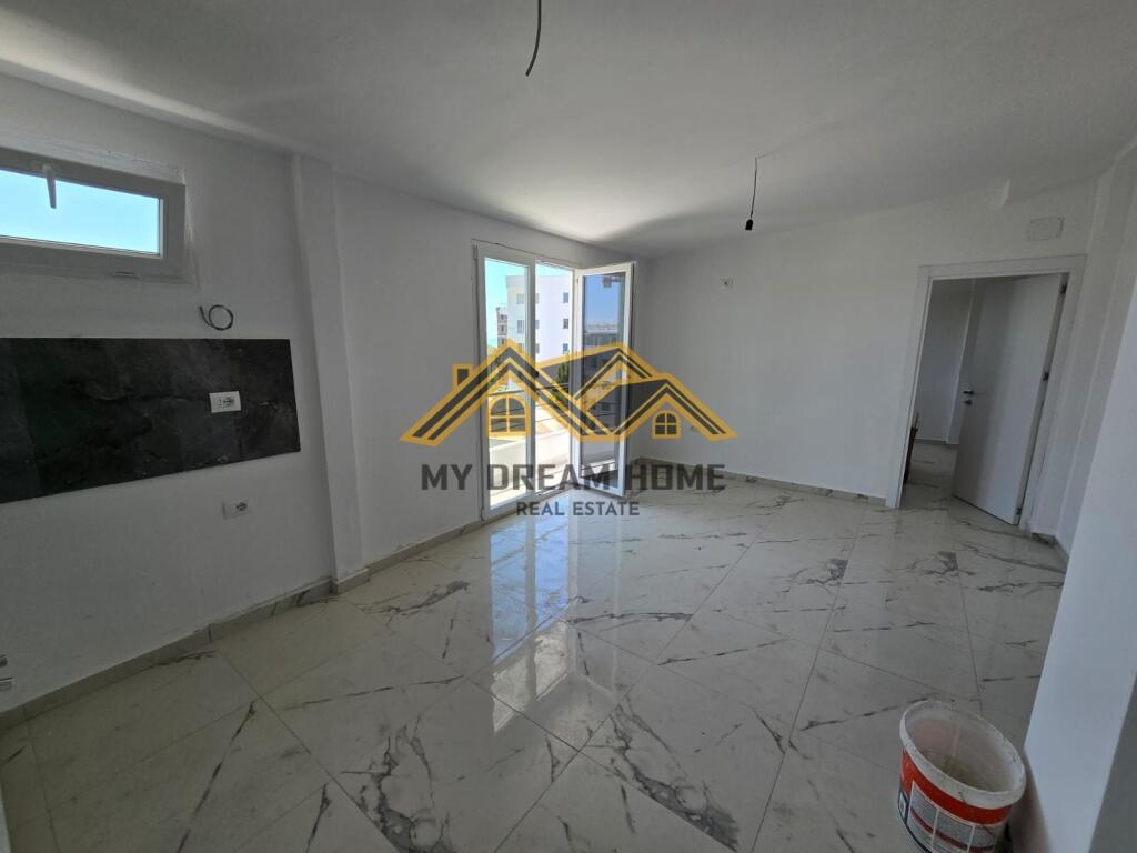 VENDESI APPARTAMENTO 2+1 CON VISTA MARE GOLEM!
