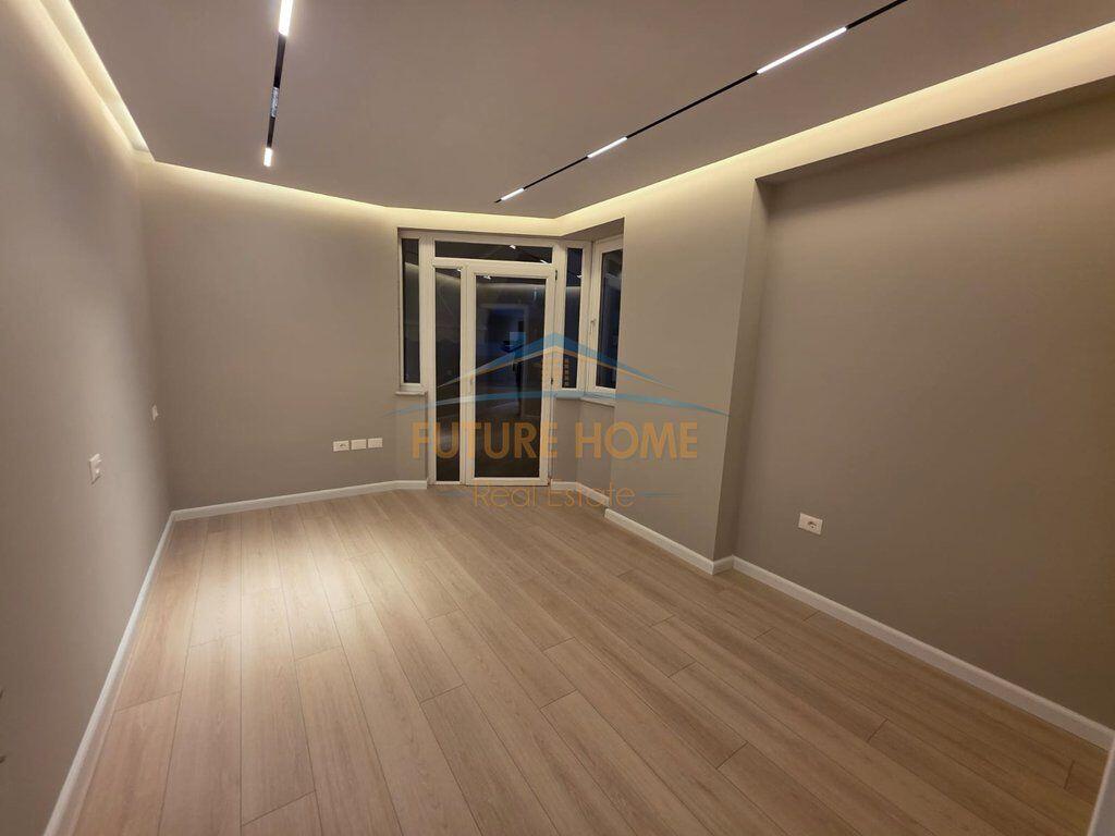 Apartment 2+1+2 for sale near the Former Exhibition Tirana