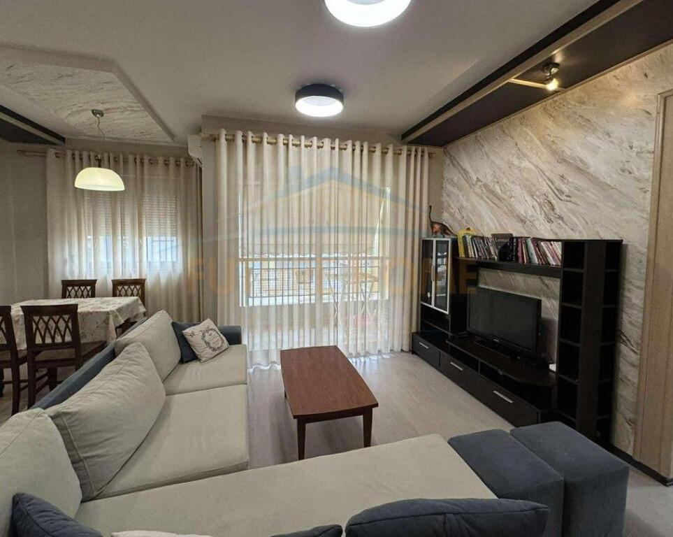 Affitto, Appartamento 2+1+2 Nuovo Anello, Tirana