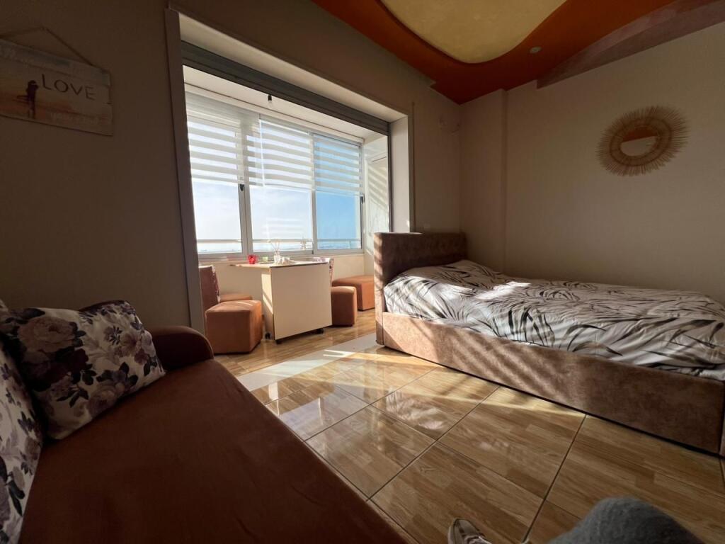 Studio for rent – Rrota e Kuqe Beach, Sea View