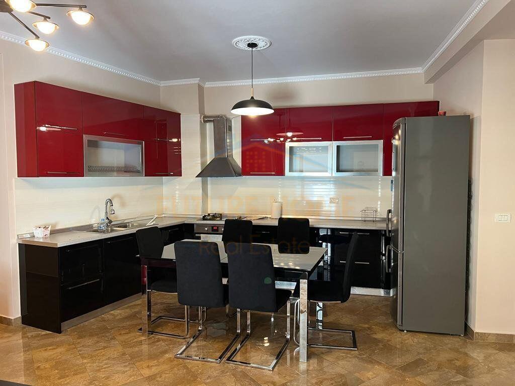 Qera, Apartament 2+1+2 Poste Parkimi, Liqeni i Thate, Tirane.