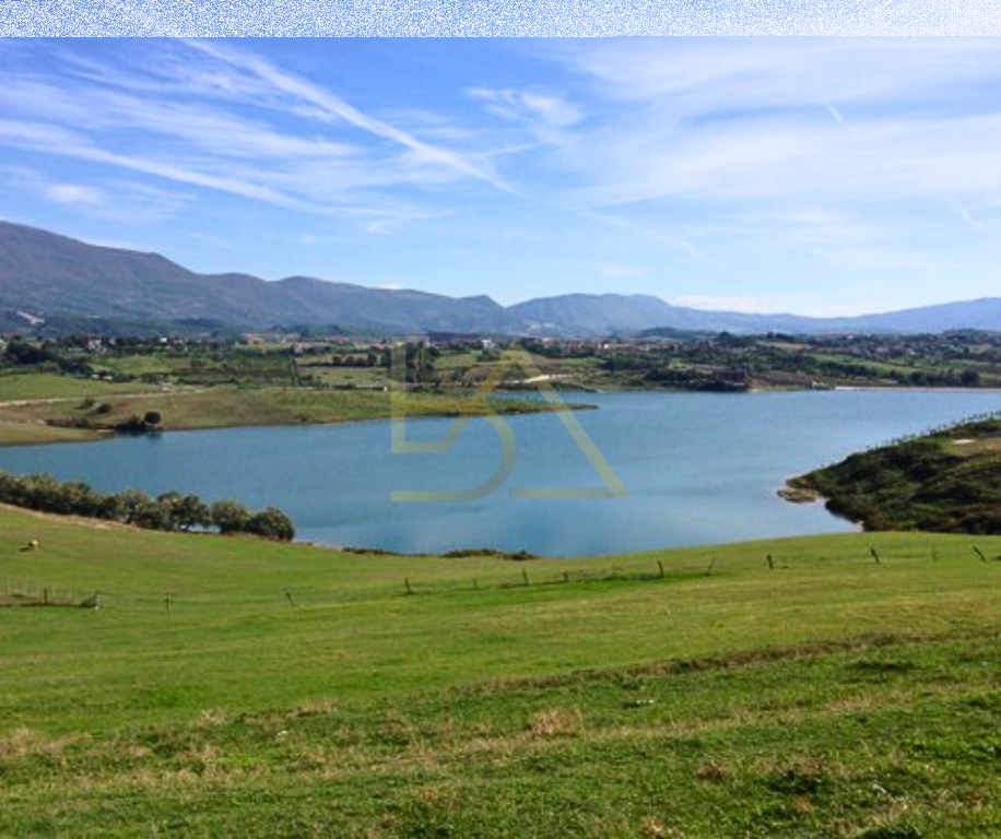 Villas for sale – Farka Lake, Tirana
