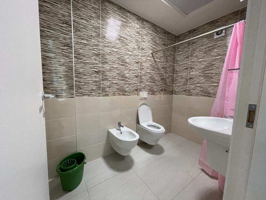 AFFITTASI APPARTAMENTO 2+1+2 A FIORI DI BOSKO!! 700 € /Mese Sup. Totale  89m2