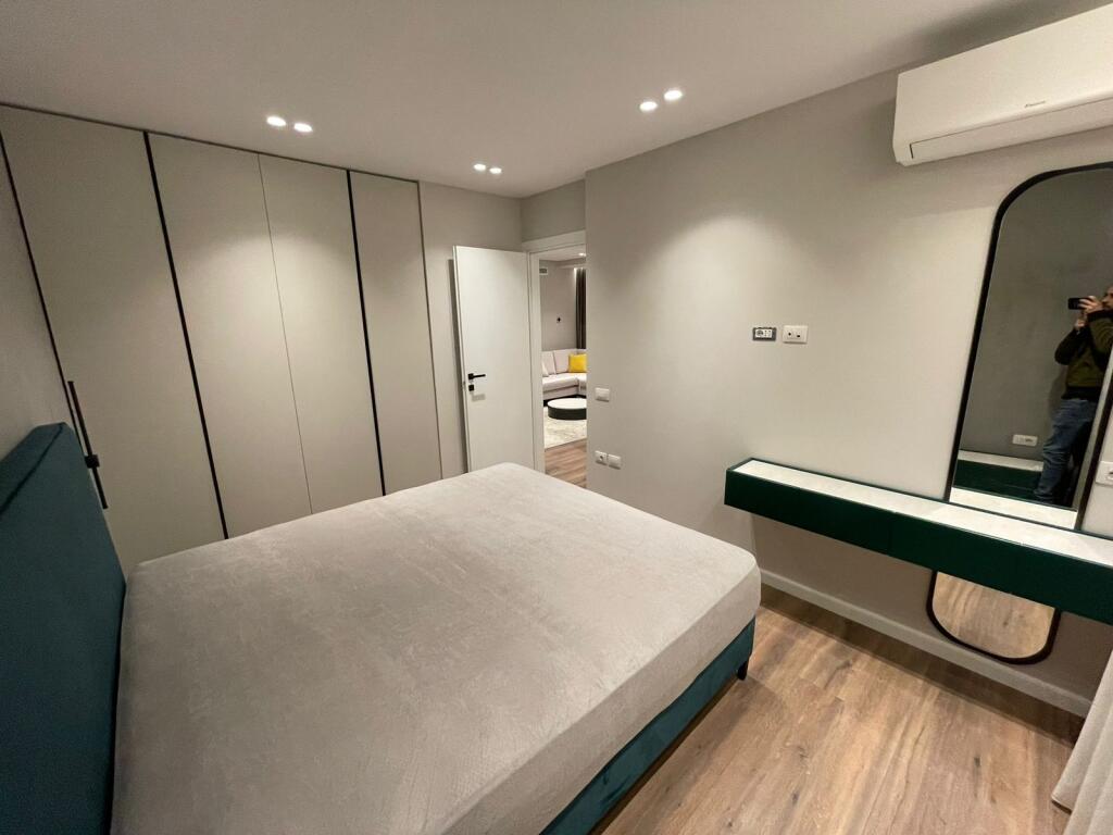 🏡 Affittasi appartamento 2+1  📍 Ex Campo di Aviazione, vicino al parco 💰 Prezzo: 70.000 Lek/mese