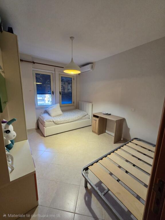 🏡 Jepet me qira Apartament 2+1+2, Rruga e Kosovareve