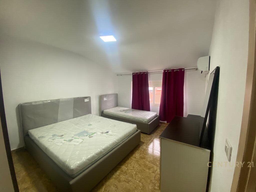 Appartamento 1+1 – Viale Zogu I, Tirana