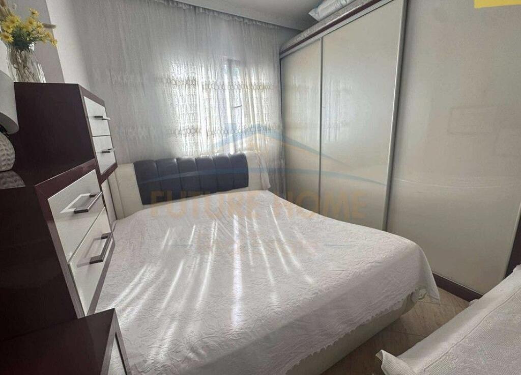 Disponojmë Apartament 1+1 për Shitje