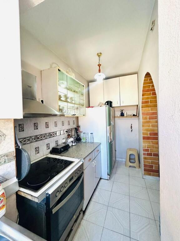 🏡 Shitet Apartament 2+1 – Tregu Elektrik