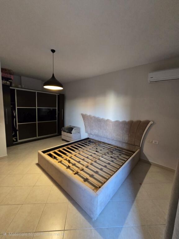 🏡 Jepet me qira Apartament 2+1+2, Rruga e Kosovareve